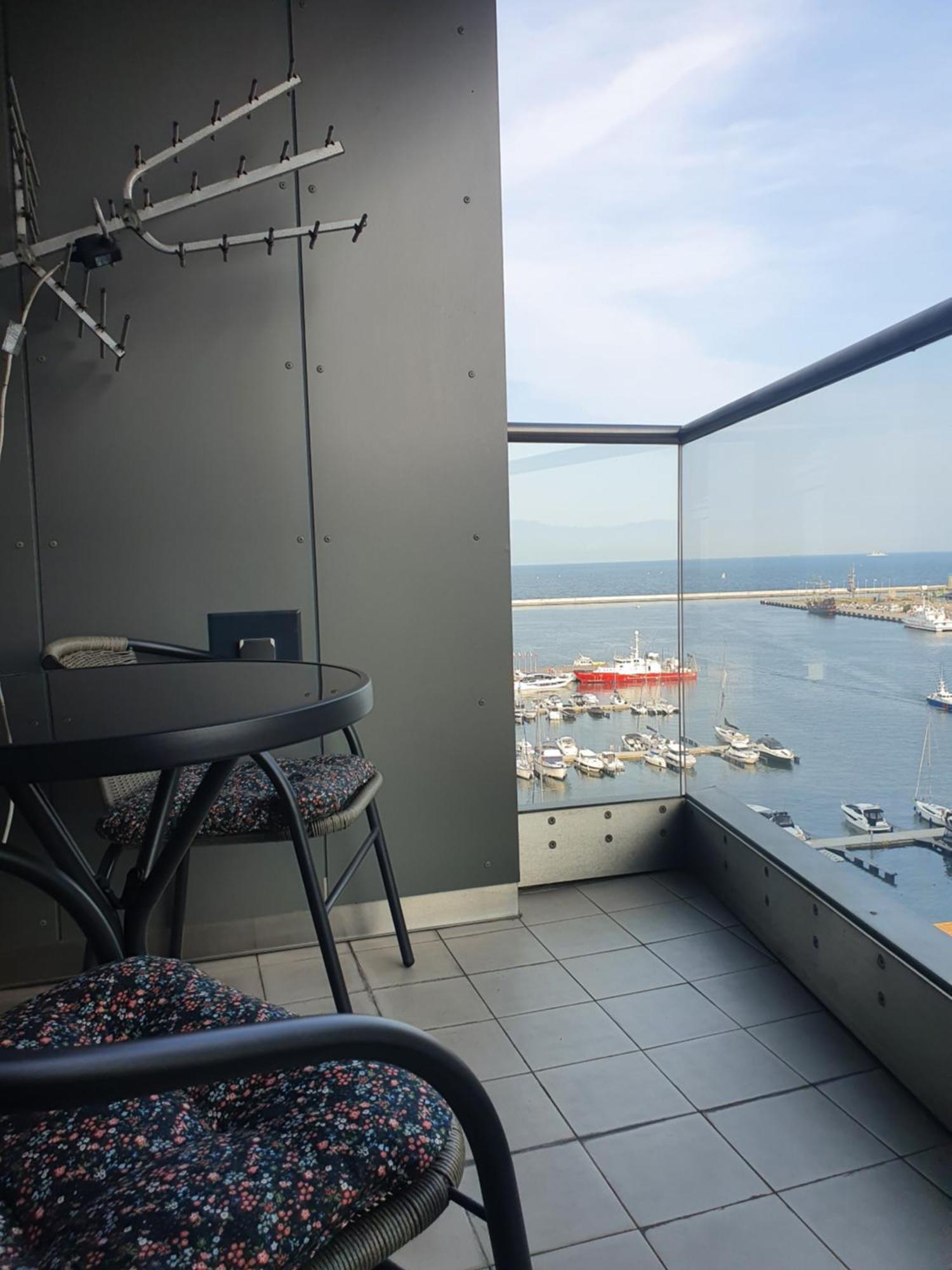 Apartamento Sea Towers Gdynia Exterior foto